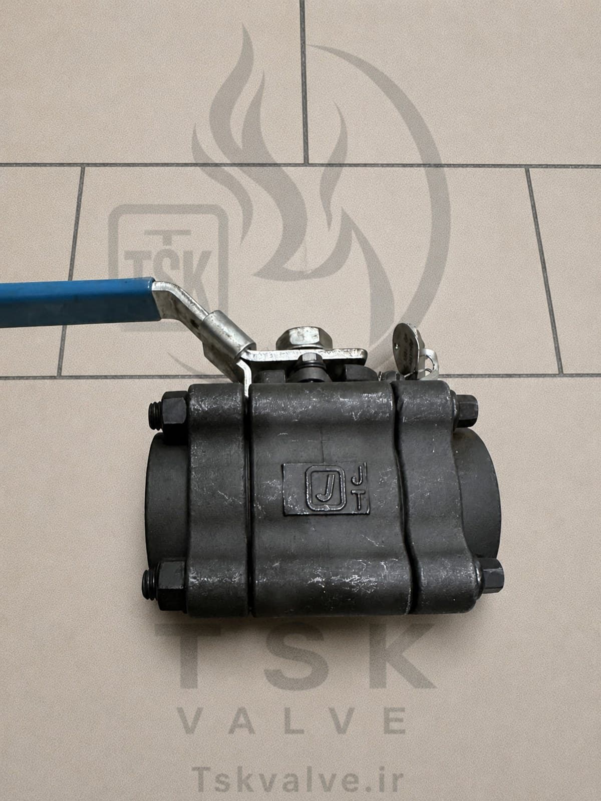 Jamesbury 1 inch Class 600 WCB npt ball valve